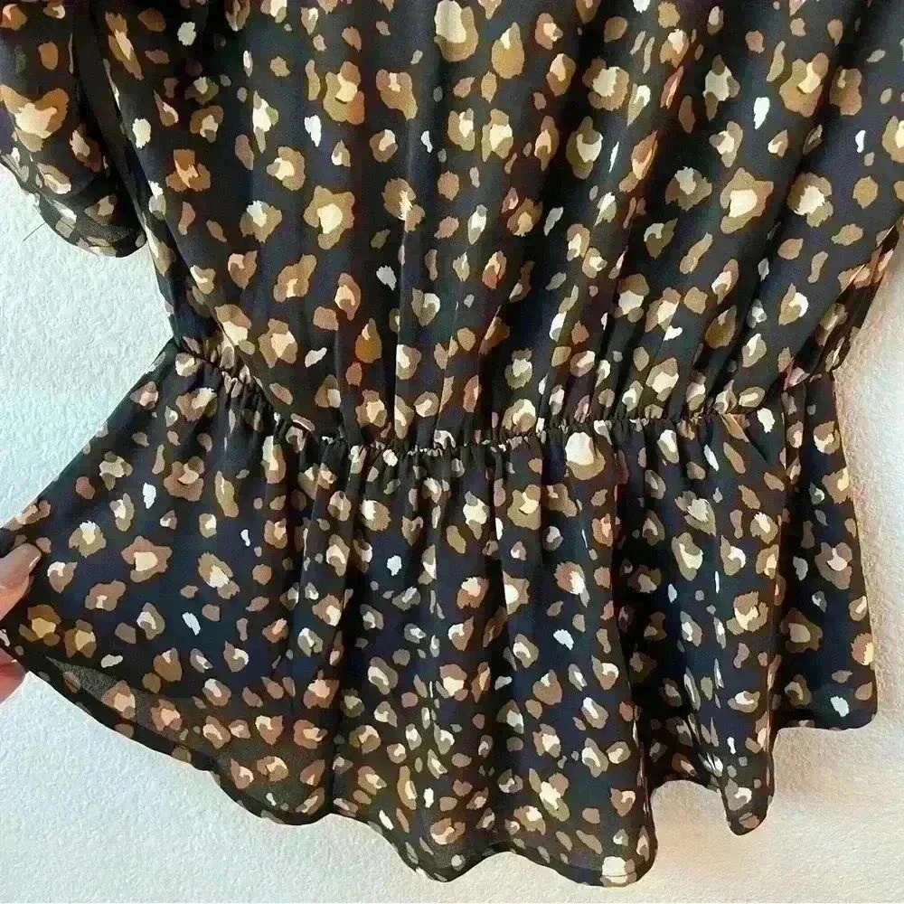 Sienna Sky New Leopard Top Sz xs - Picture 8 of 12